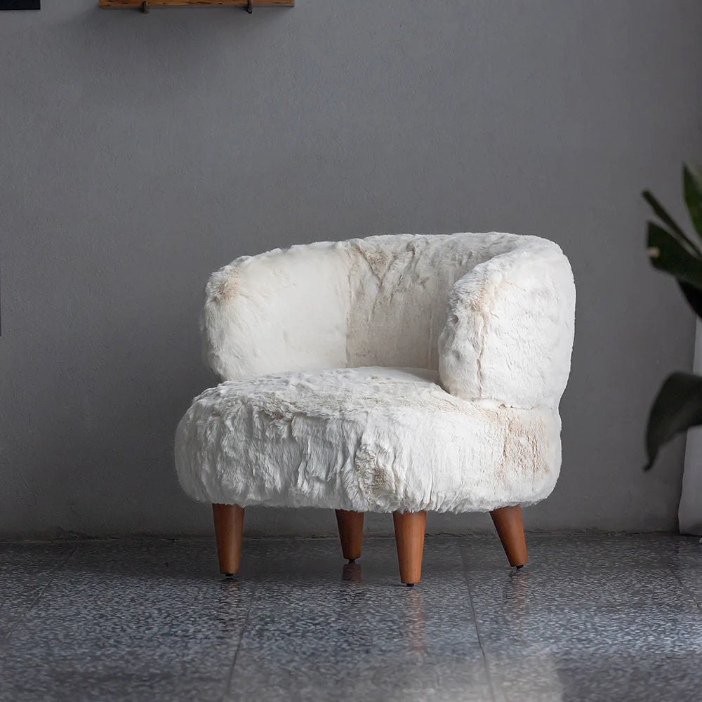 Noir Luxe Lounge Chair